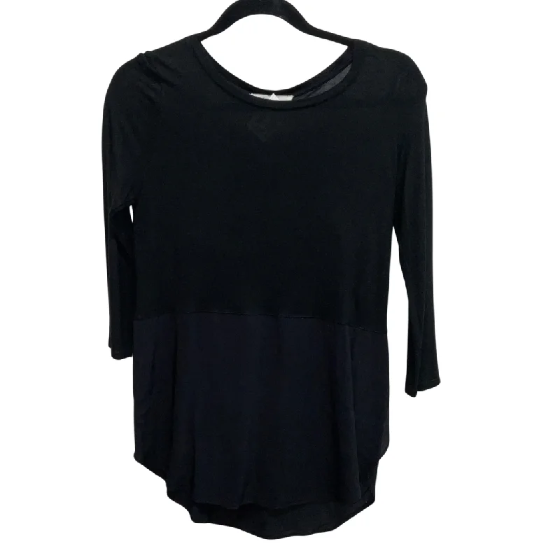 Top Long Sleeve By Vince Camuto In Black, Size: Xs